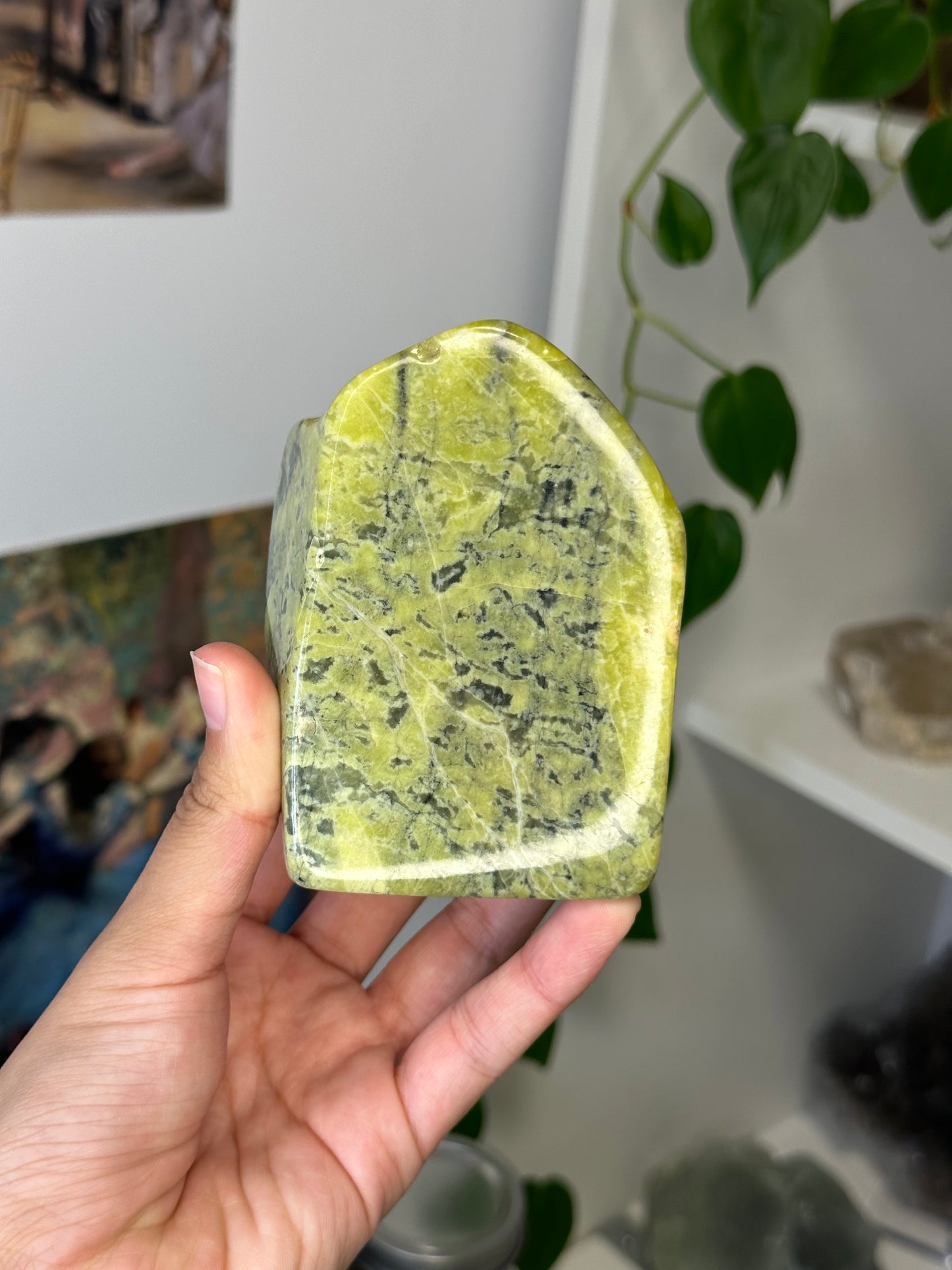 tremolite free form 187