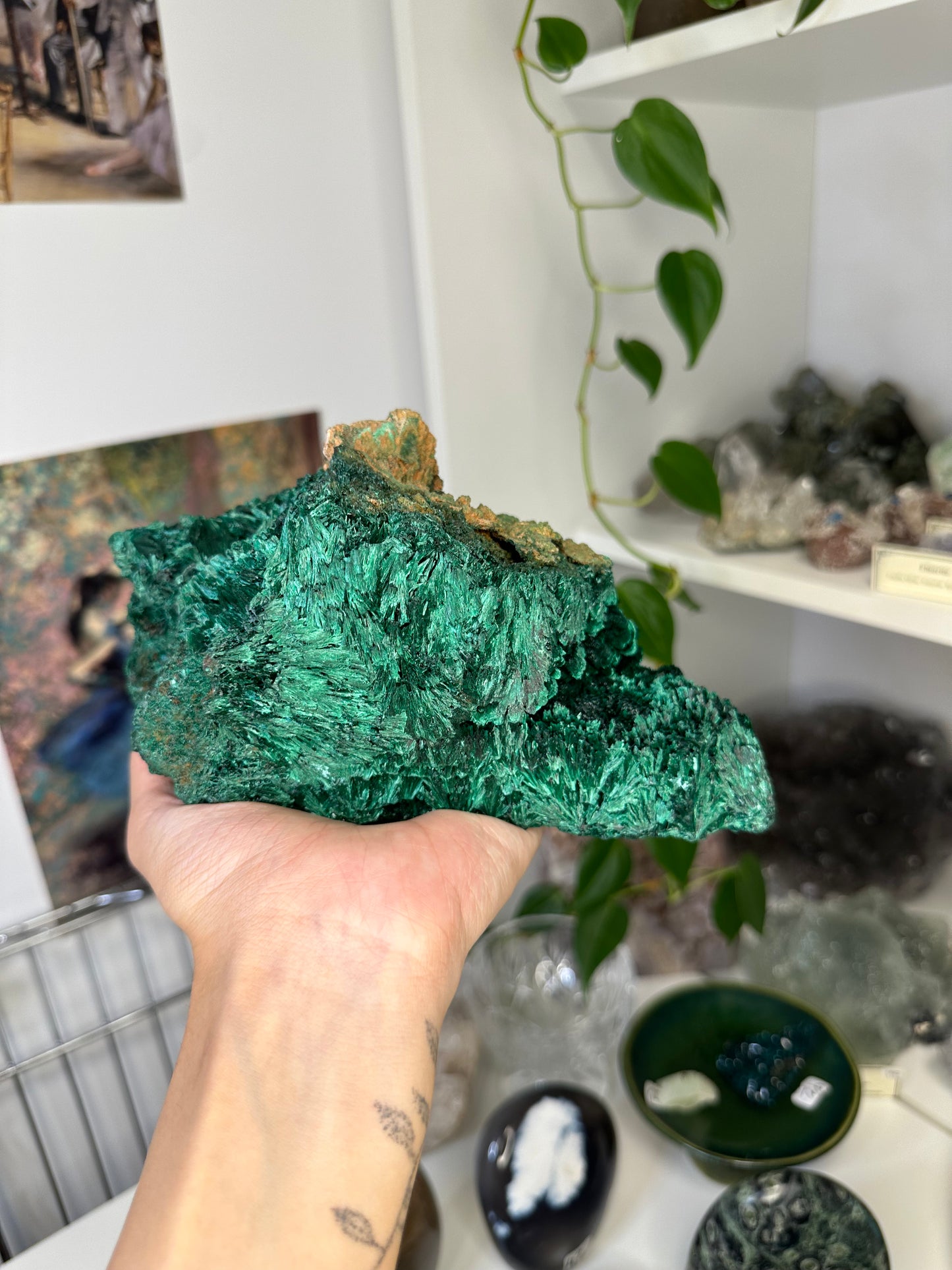 Silky Malachite Statement Piece 288