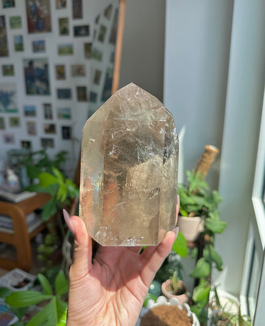 Chunky Smoky Garden Quartz Tower
