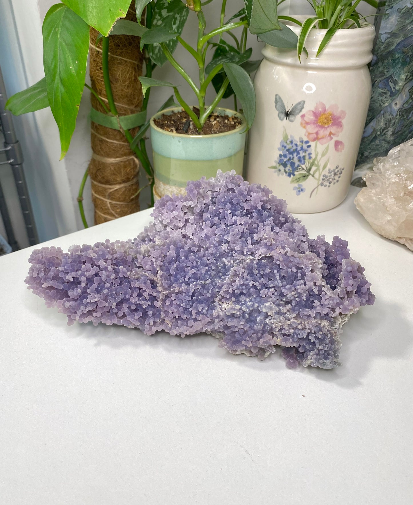 High Quality Grape Agate Cluster 525